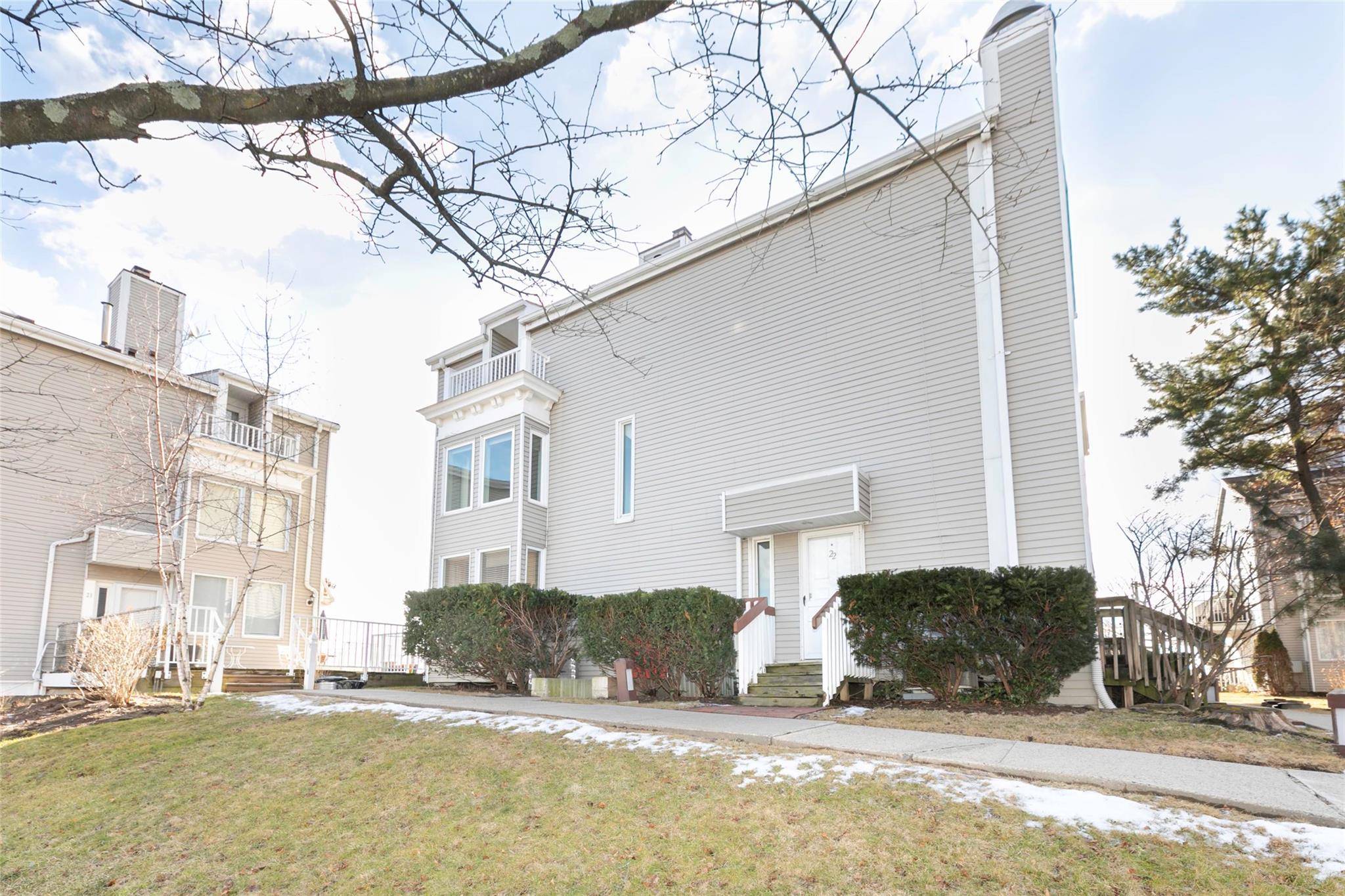 Bronx, NY 10464,22 Deep water WAY #40