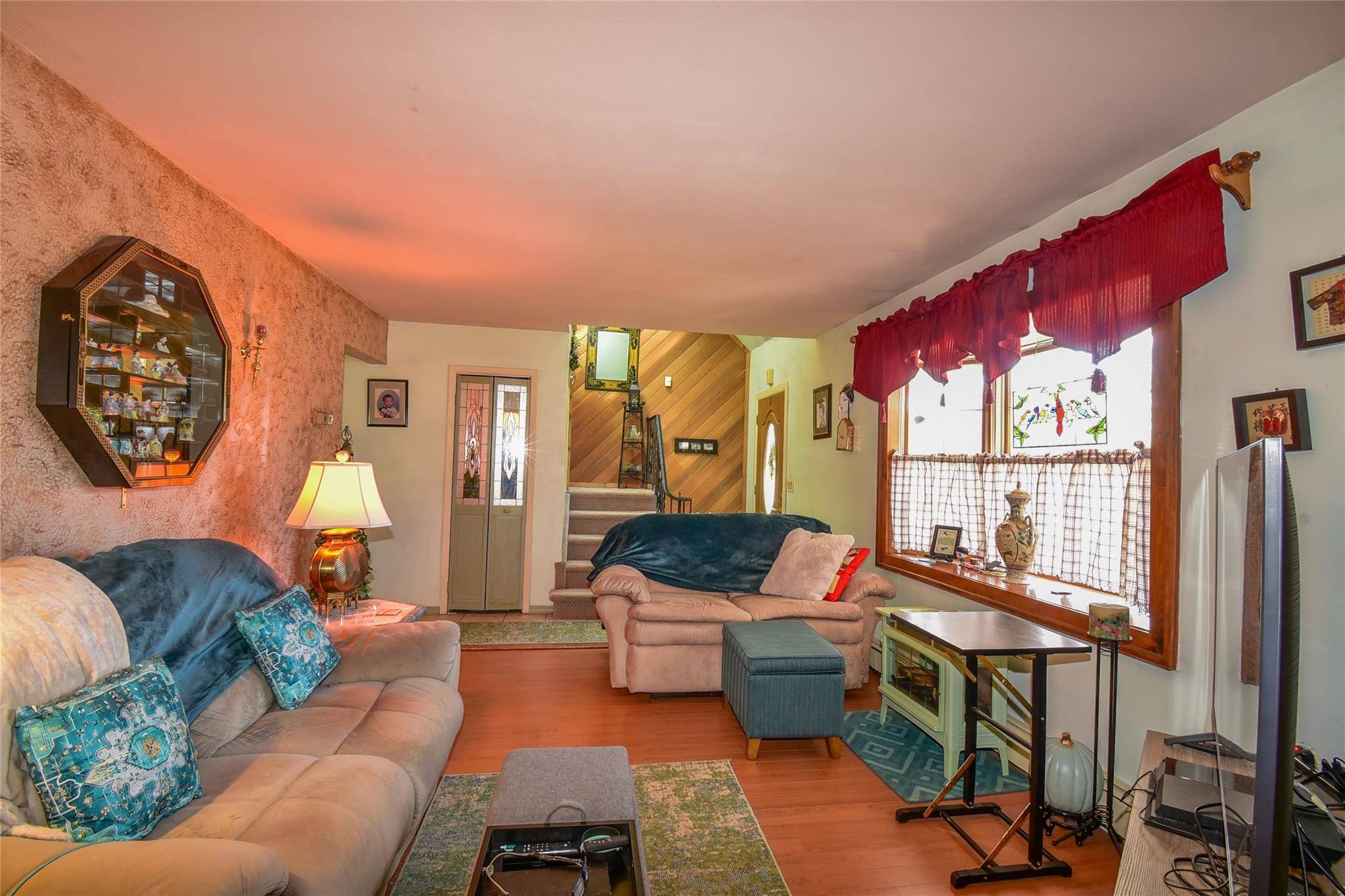 Mount Sinai, NY 11766,337 Mount Sinai Coram RD