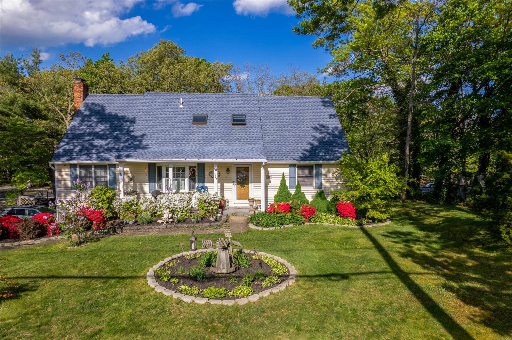 Mount Sinai, NY 11766,337 Mount Sinai Coram RD