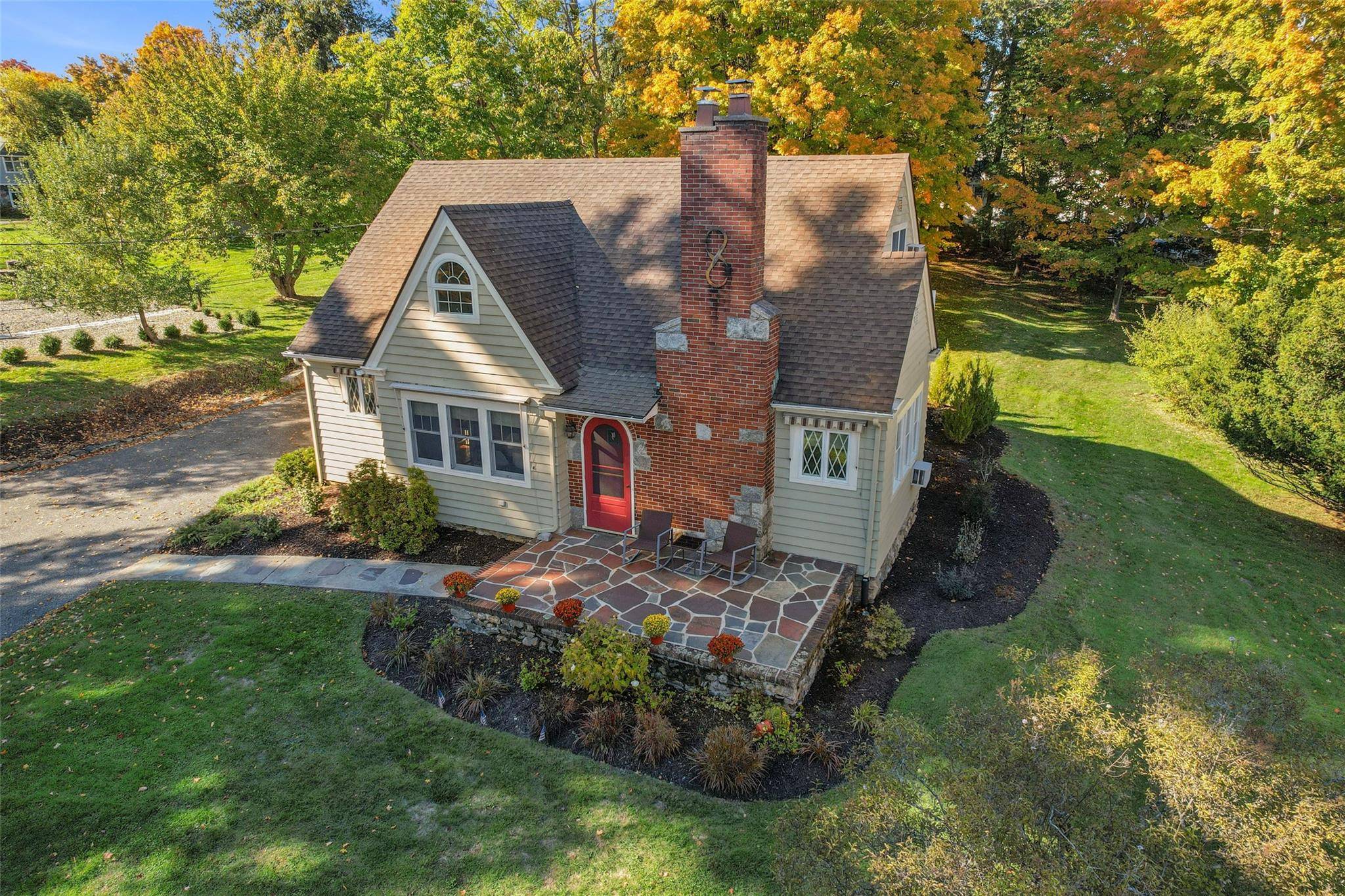 Carmel, NY 10512,6 East DR