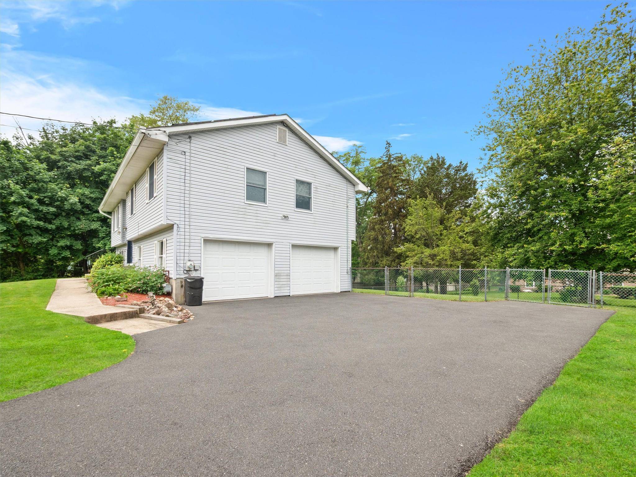 Congers, NY 10920,215 Old Haverstraw RD