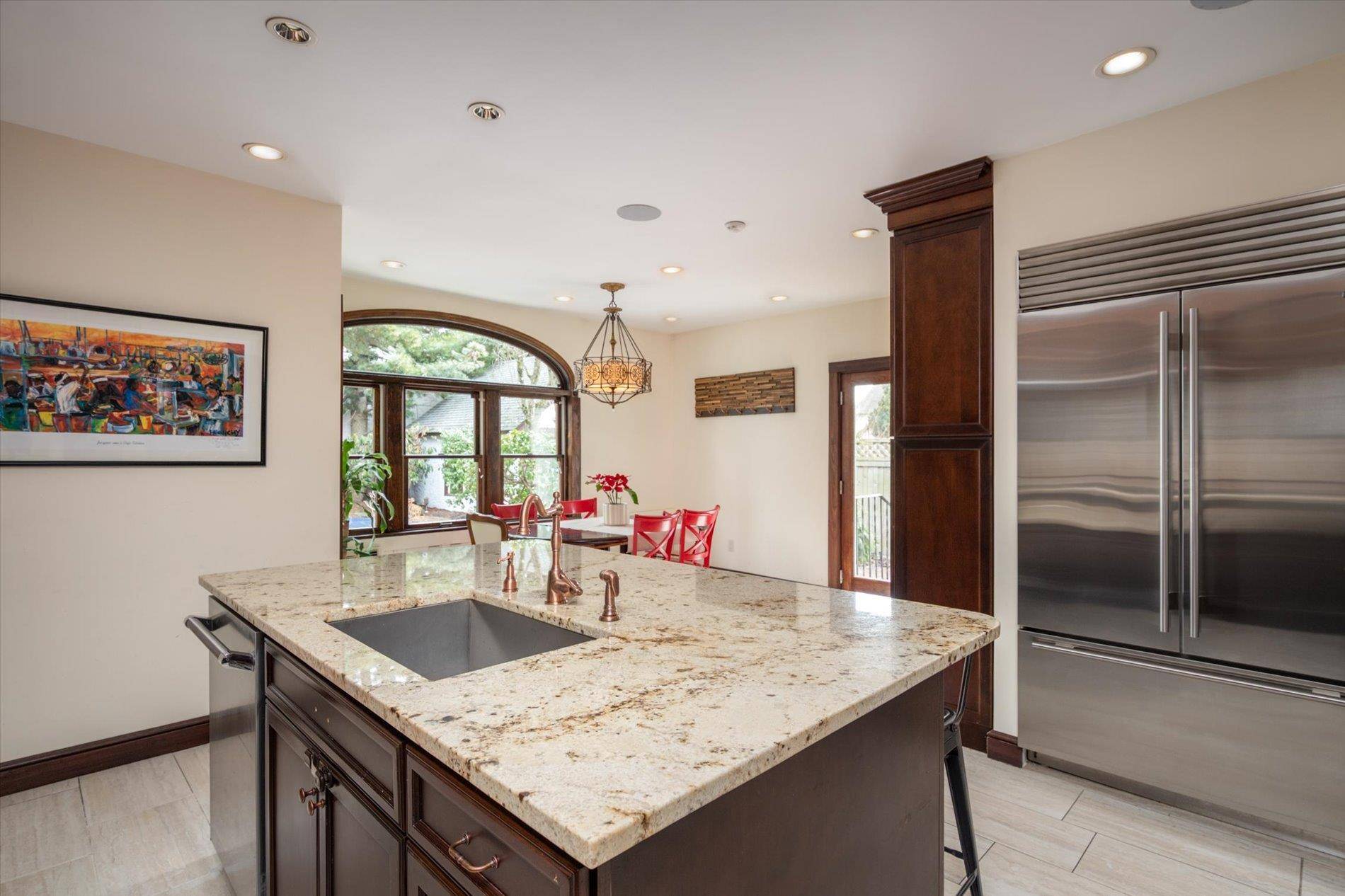 Rockville Centre, NY 11570,605 N Village AVE