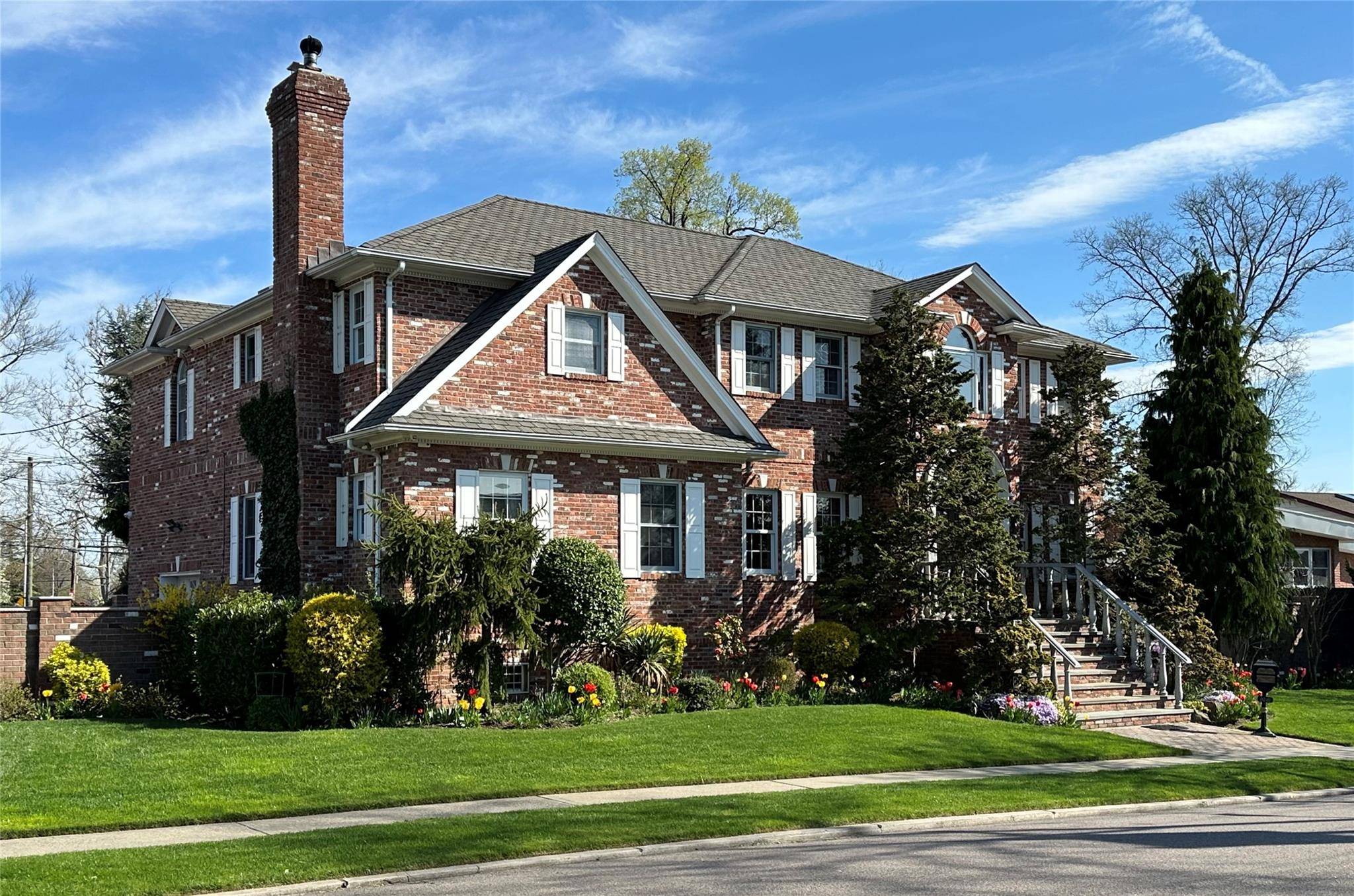 Beechhurst, NY 11357,162-03 14th AVE