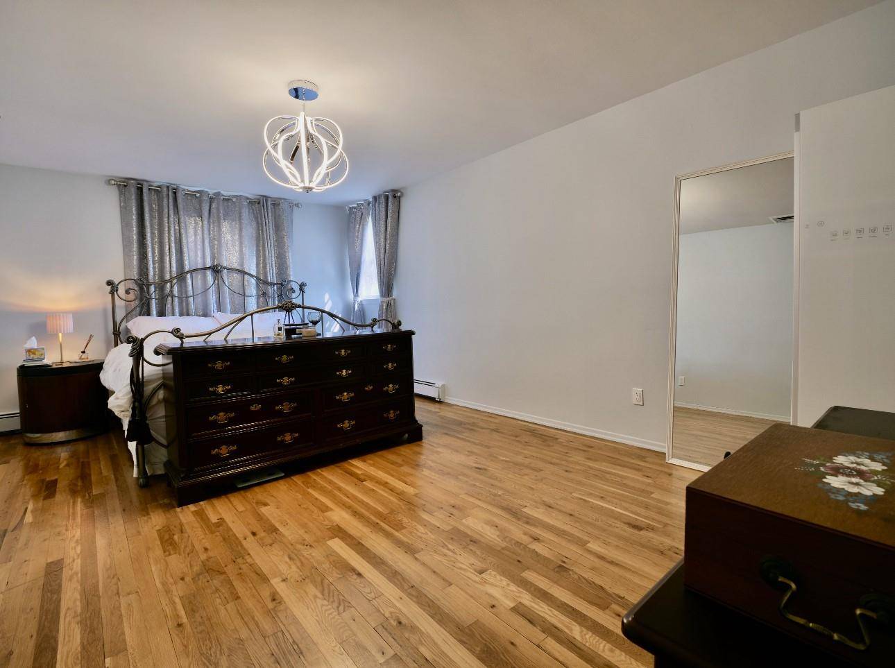 Syosset, NY 11791,237 Berry Hill RD