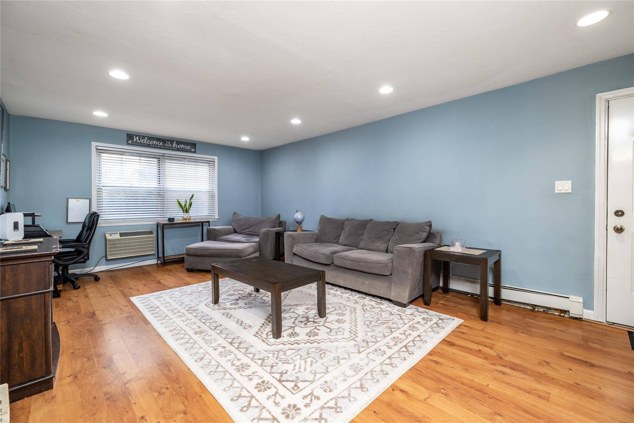 Wantagh, NY 11793,3662 Park Avenue #1N