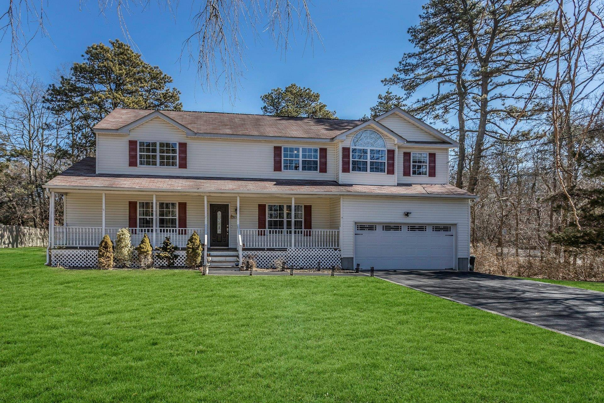 Medford, NY 11763,865 Old Medford AVE