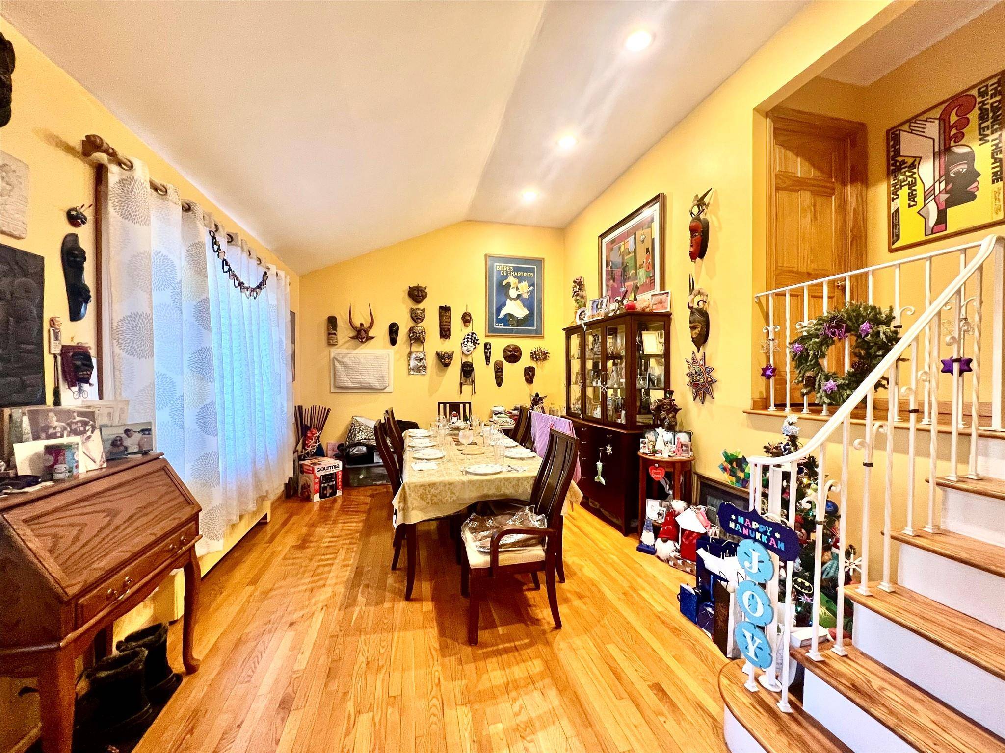 Freeport, NY 11520,252 Westside AVE