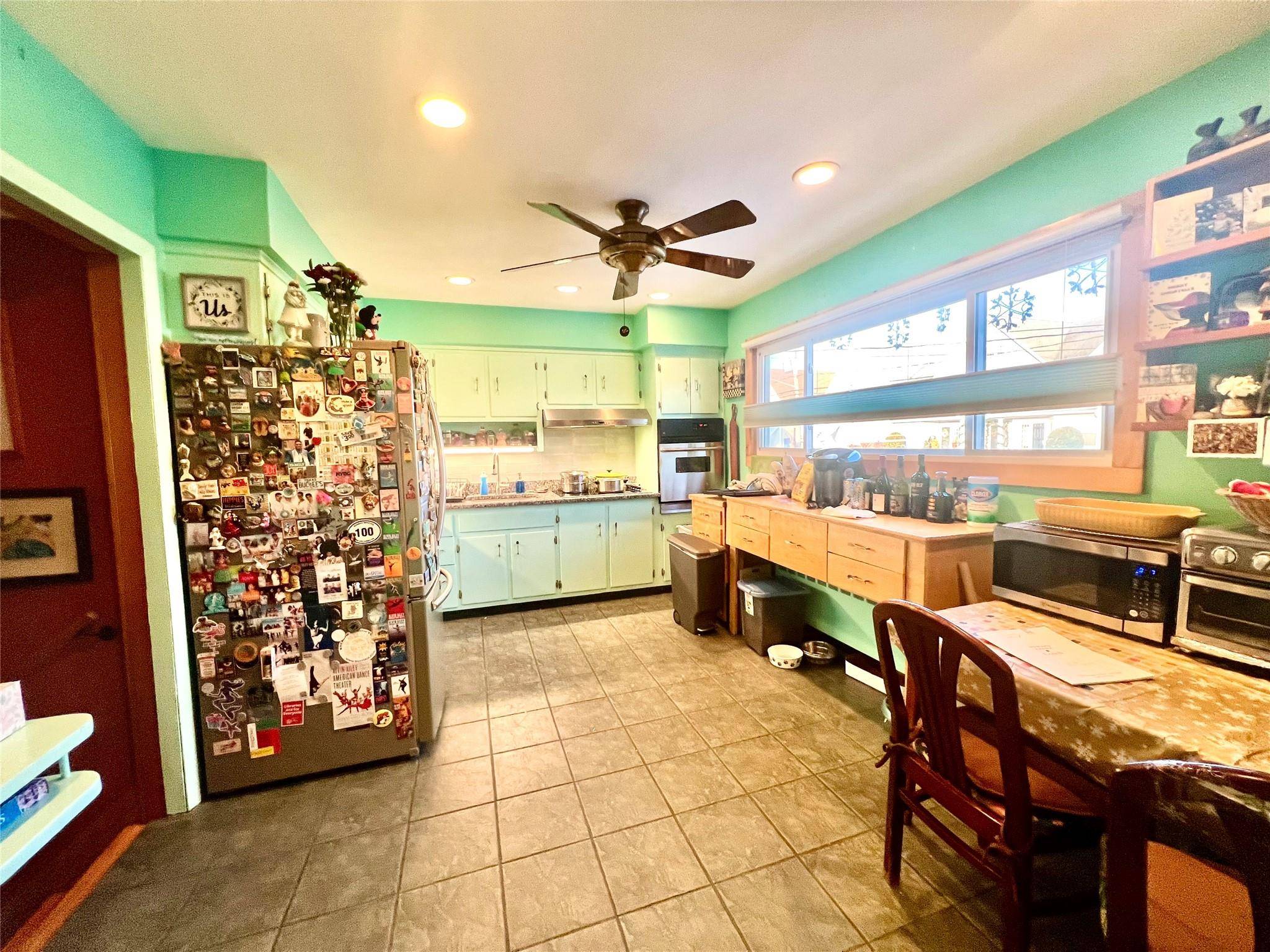 Freeport, NY 11520,252 Westside AVE