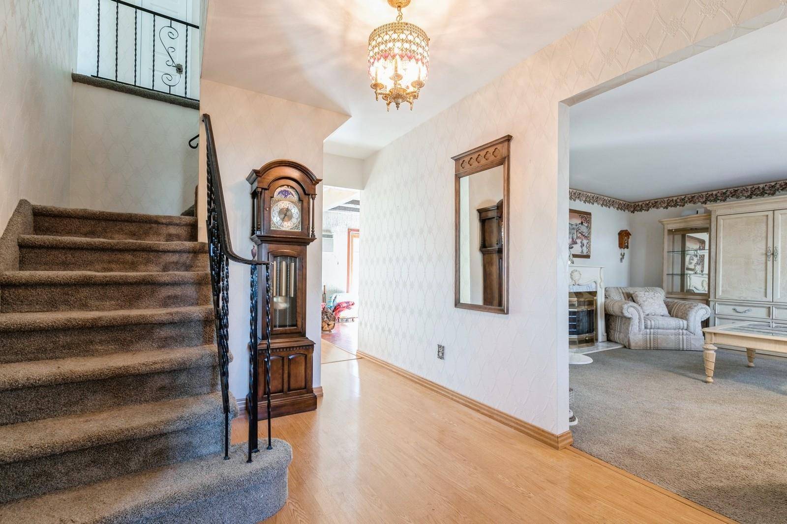Nesconset, NY 11767,4 Carman LN