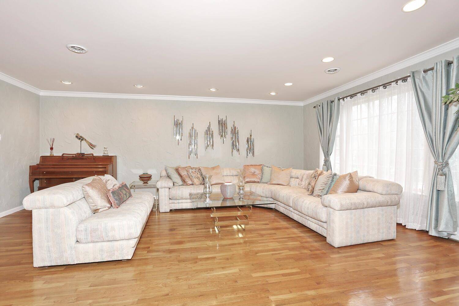 New City, NY 10956,2 Windgate DR