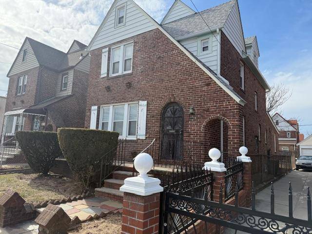 Springfield Gardens, NY 11413,133-28 230th Street