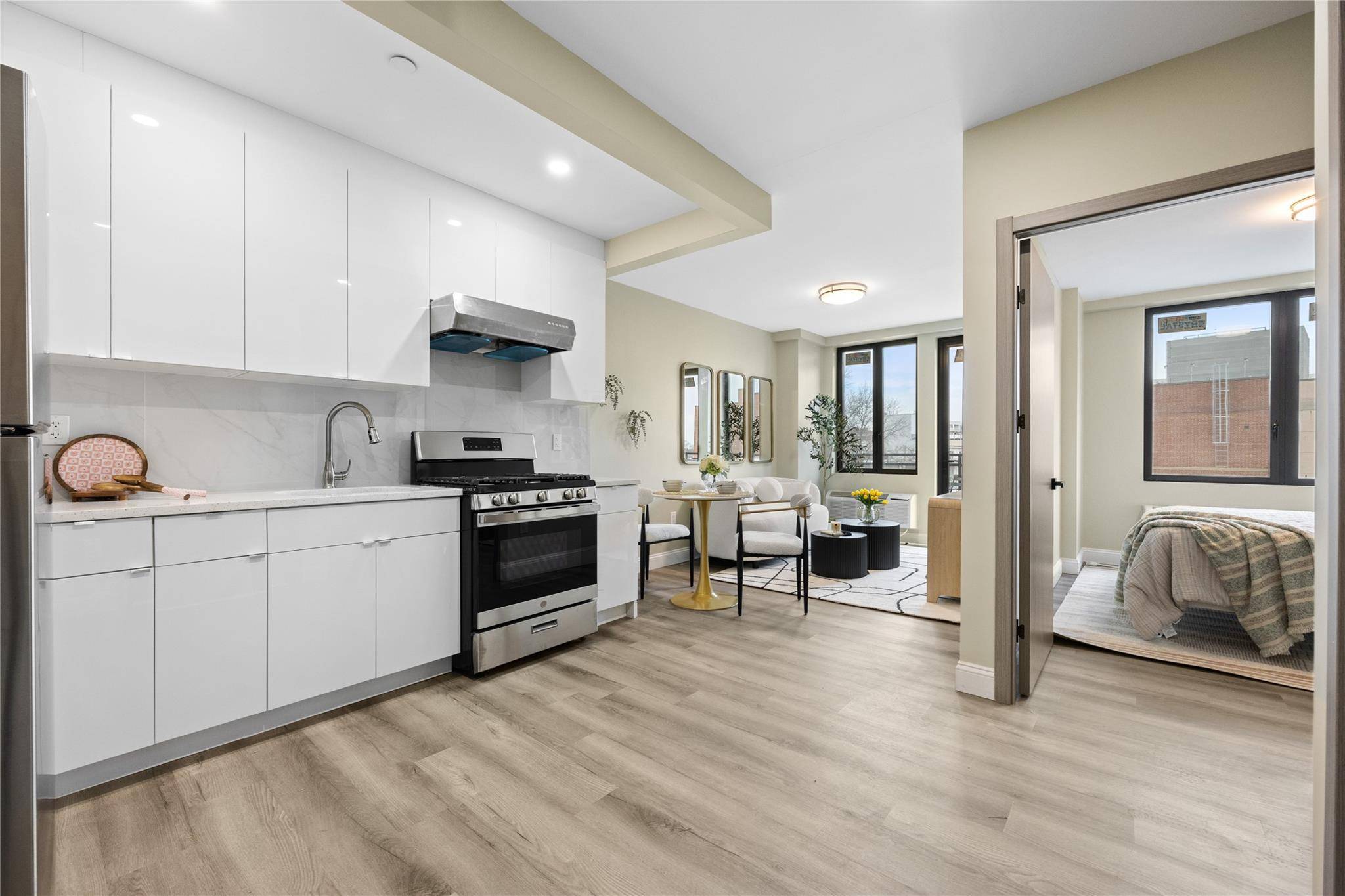 Fresh Meadows, NY 11365,163-07 72nd Ave #4H