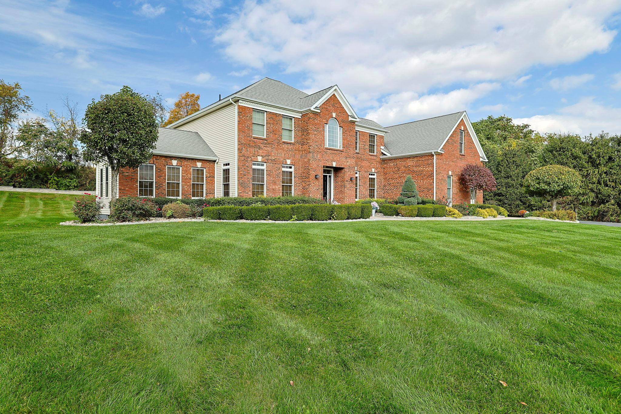 Pleasant Valley, NY 12569,30 Frost Hill RD