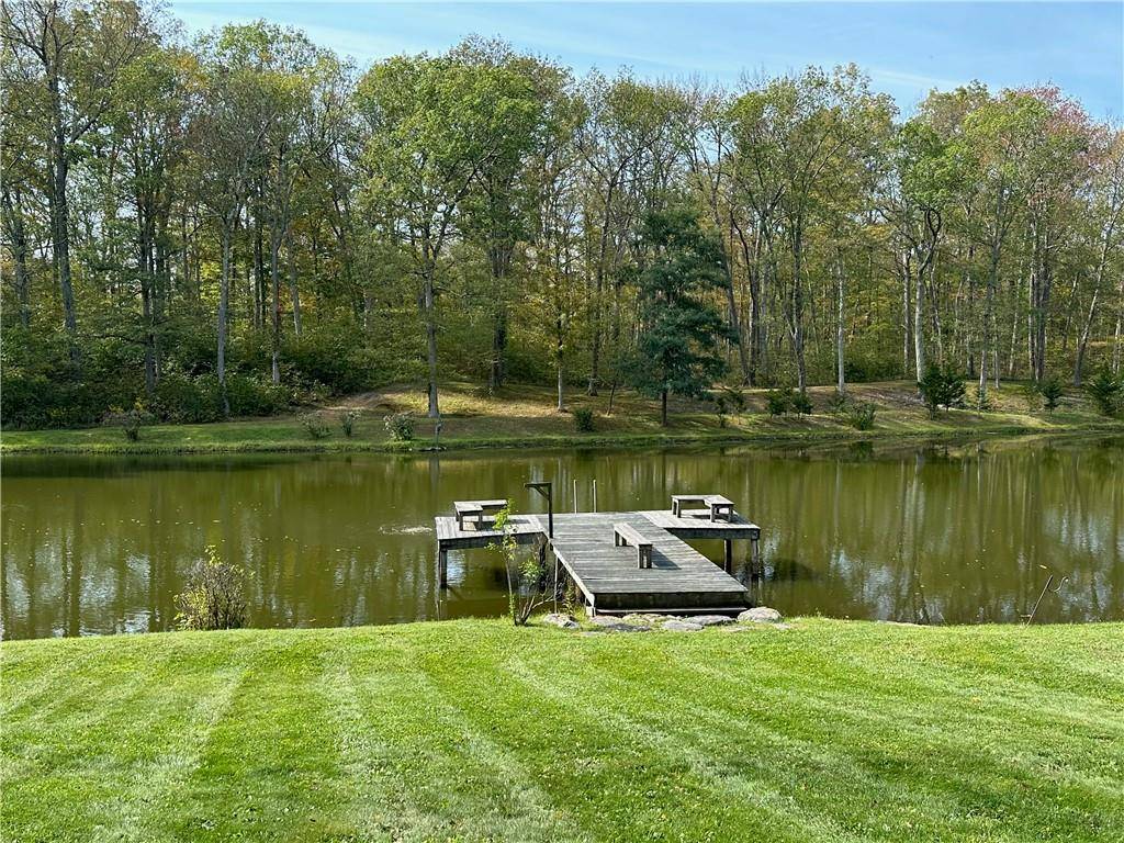 Millbrook, NY 12545,259 Woodstock RD