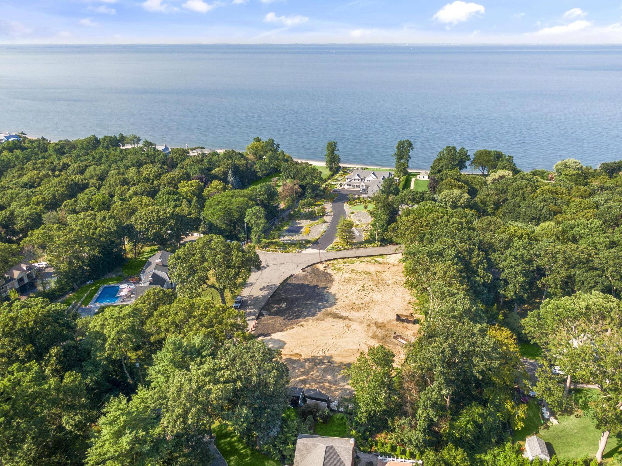 Fort Salonga, NY 11768,52 Brookfield RD