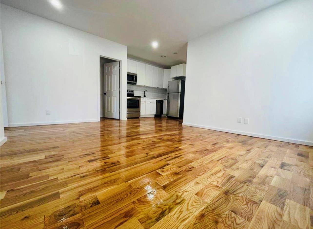 Jamaica, NY 11433,106-08 Ruscoe , Ruscoe St