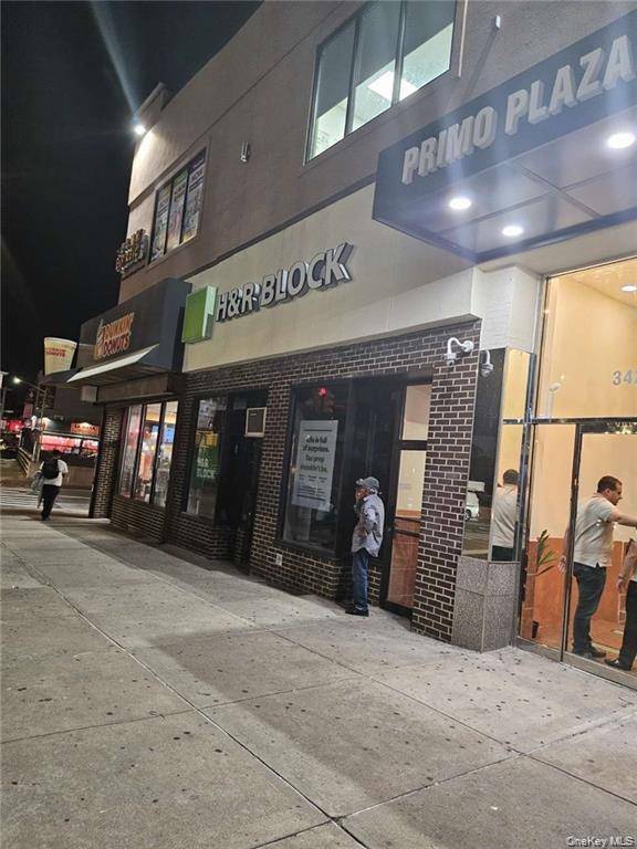 Bronx, NY 10465,3425 E Tremont AVE #1