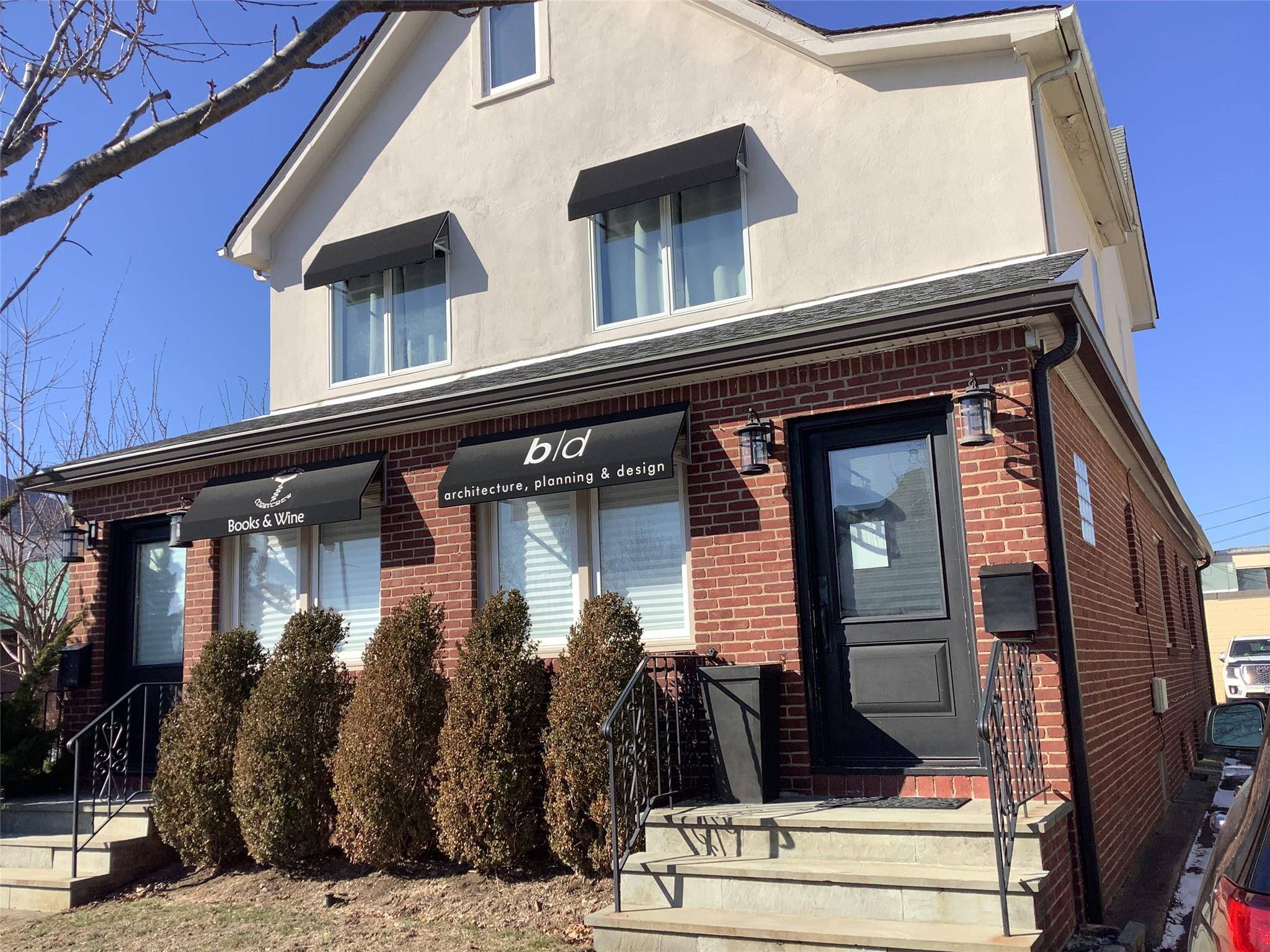Rockville Centre, NY 11021,110 North Park AVE