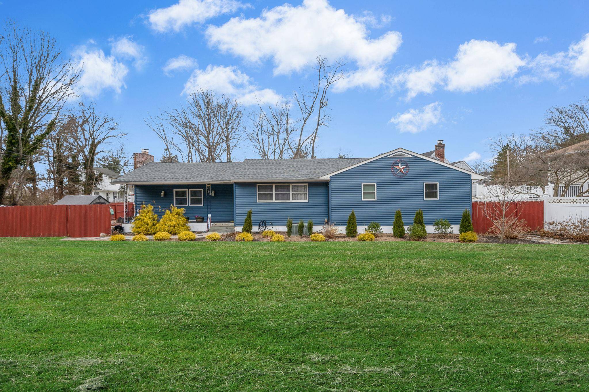 Wading River, NY 11792,86 Hulse AVE