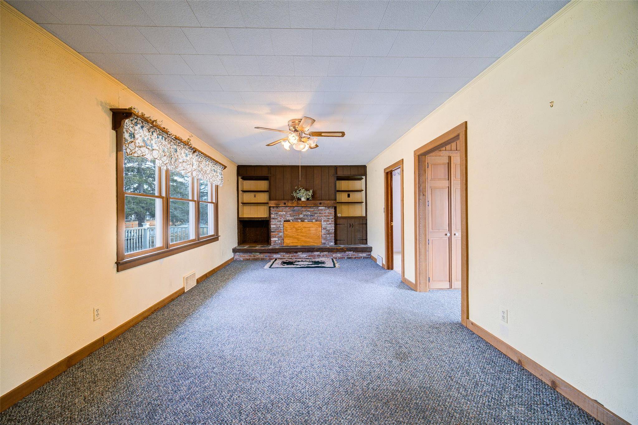 Middletown, NY 10940,335 Shawangunk RD