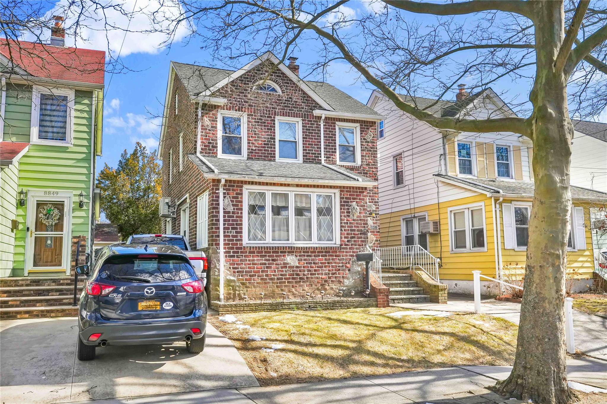 Bellerose, NY 11426,8851 239th ST
