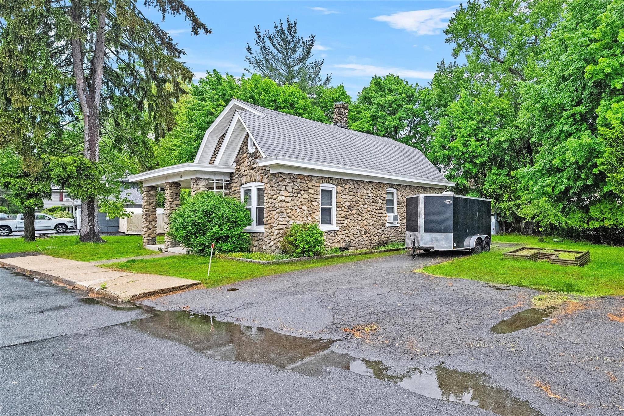 Garnerville, NY 10923,12 Sand ST