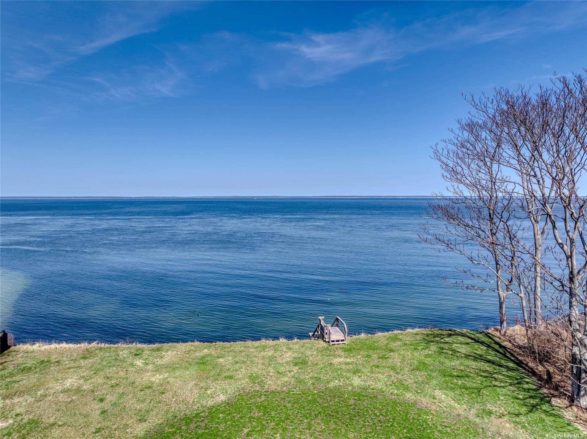 Orient, NY 11957,1390 Demarest RD