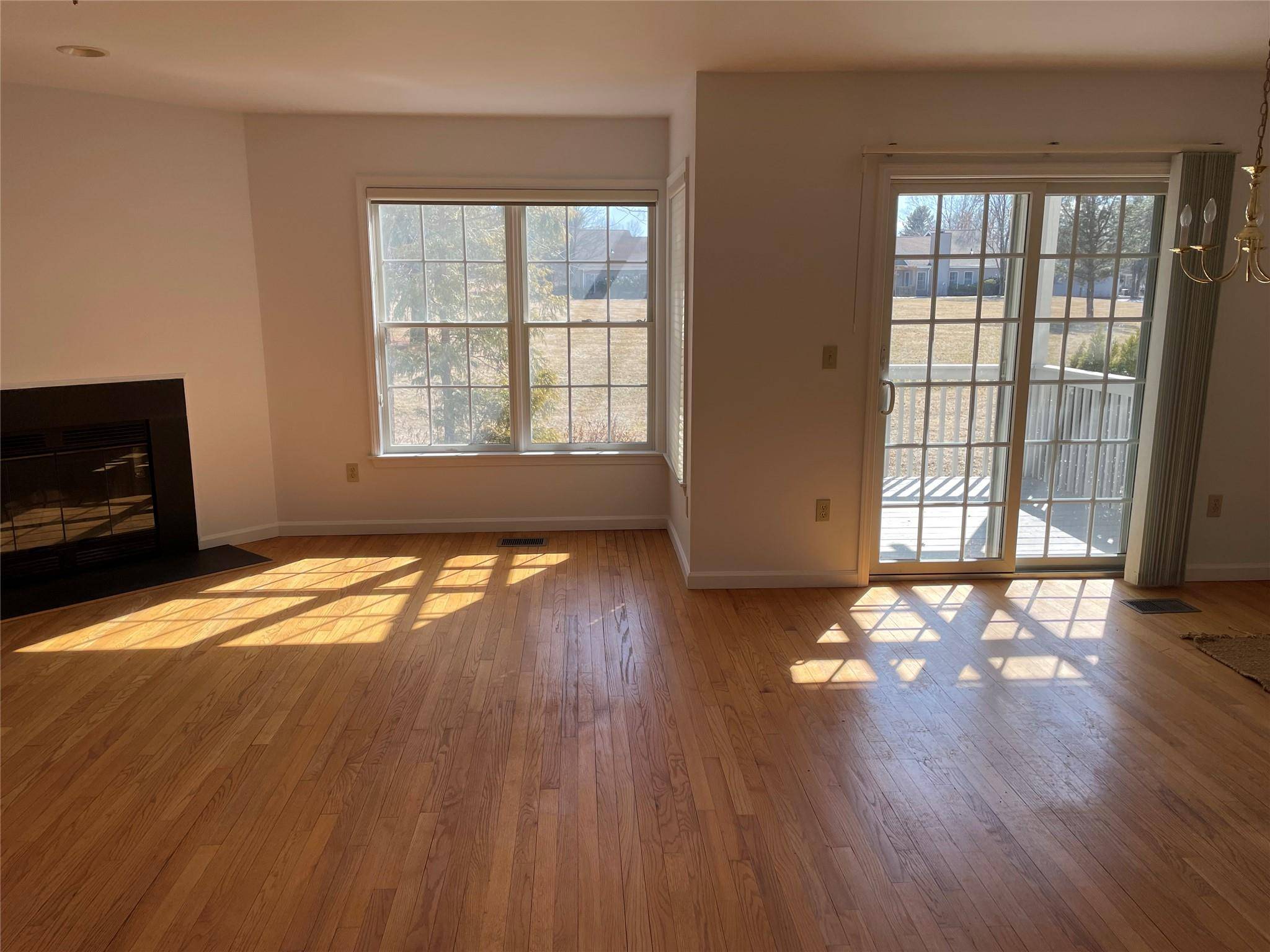 Rhinebeck, NY 12572,68 Rosemary WAY #72B