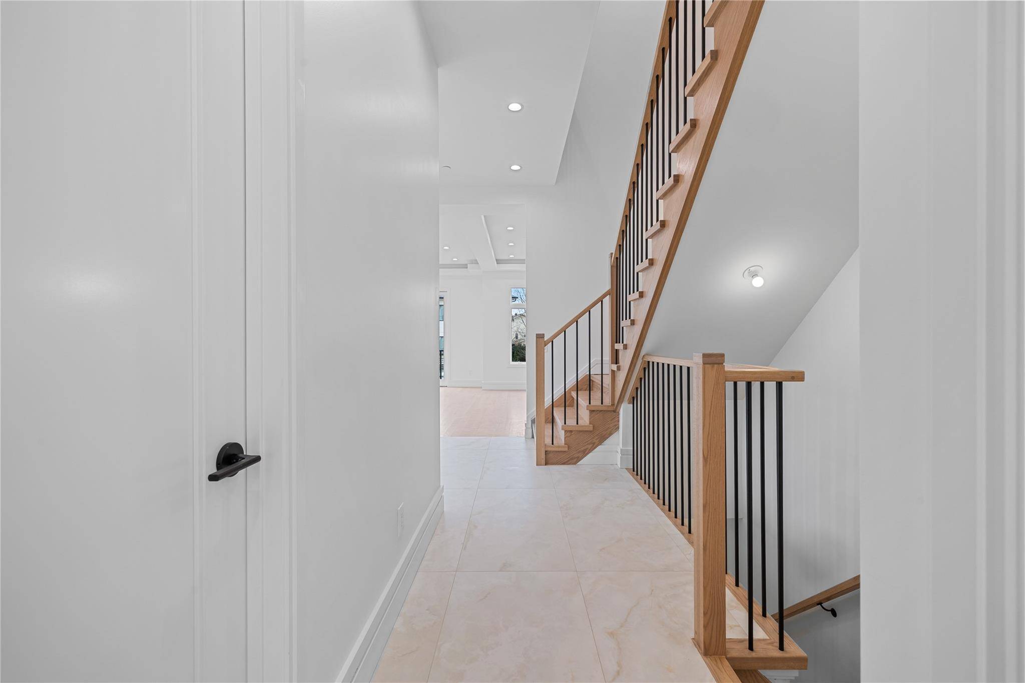 Spring Valley, NY 10977,66 S Madison AVE #212