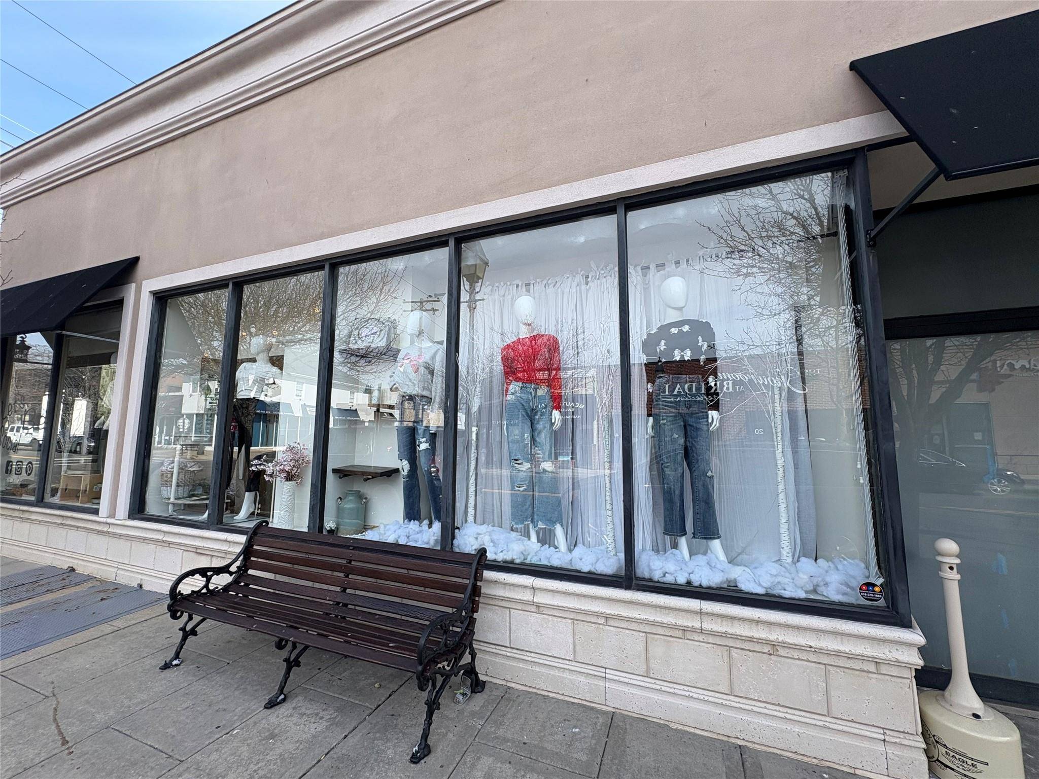 Massapequa, NY 11758,9 Central AVE