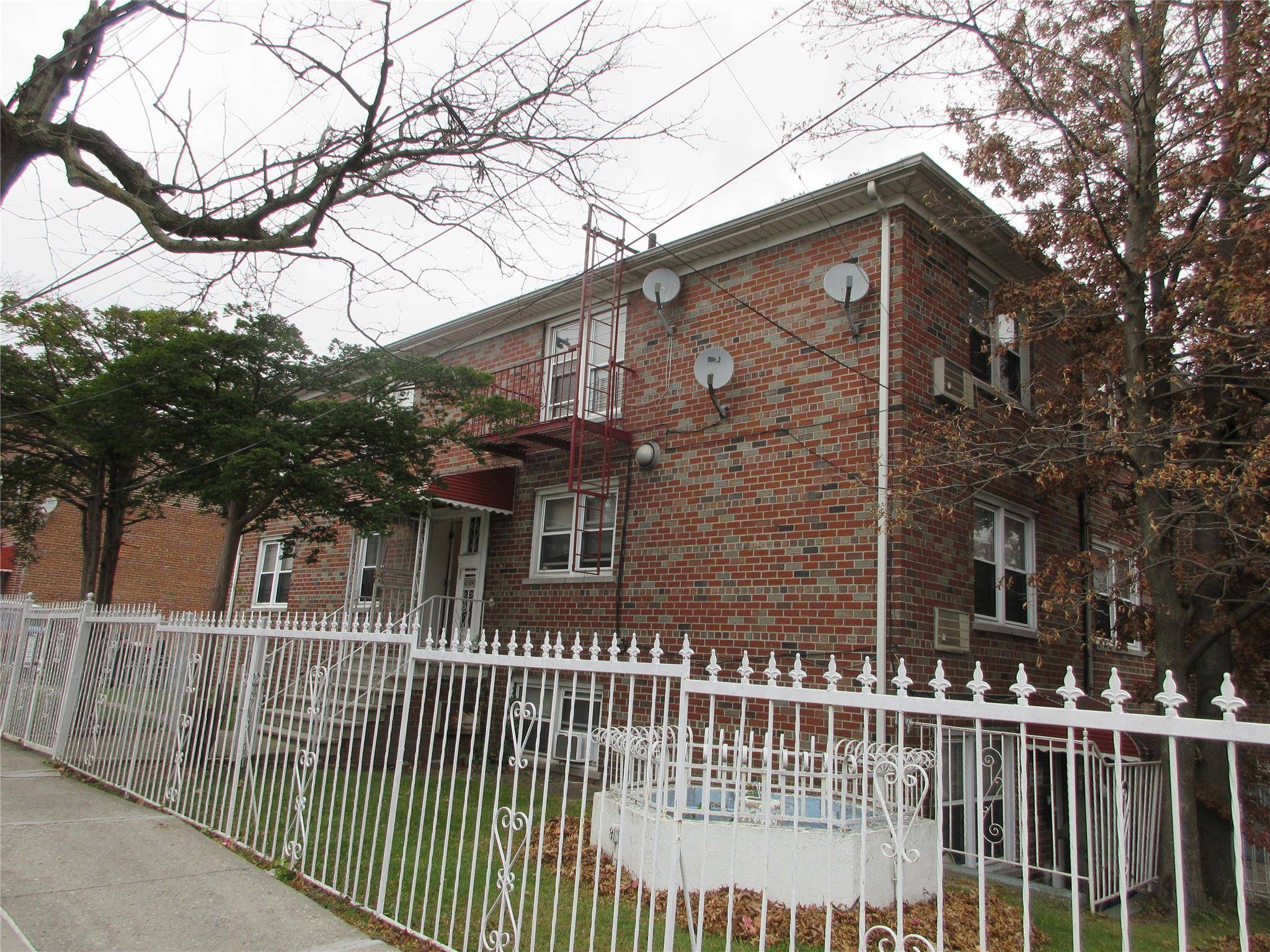 Bronx, NY 10466,4104 Digney AVE