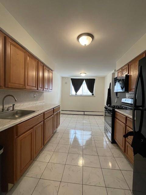 Spring Valley, NY 10977,260 N Main Street #B12