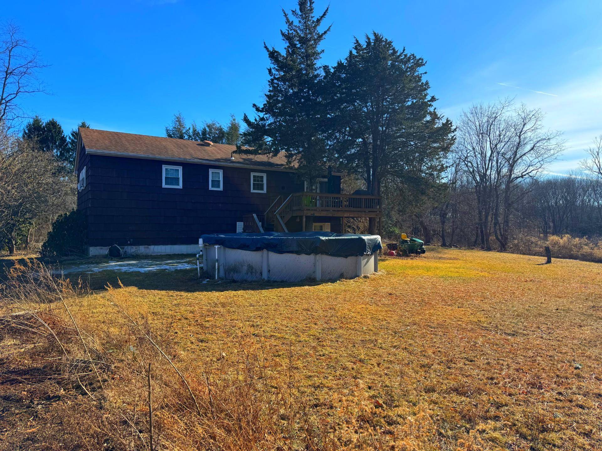 Brewster, NY 10509,4 Dogwood LN