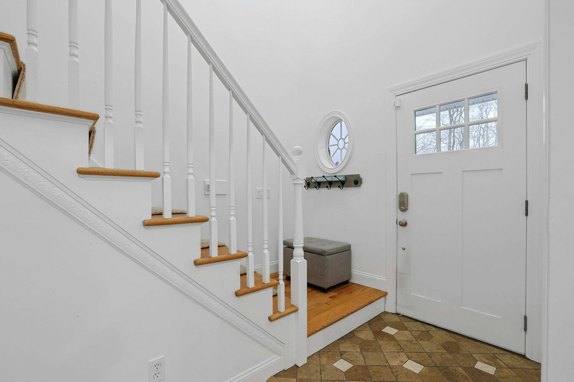 Valhalla, NY 10595,48 Galloway LN