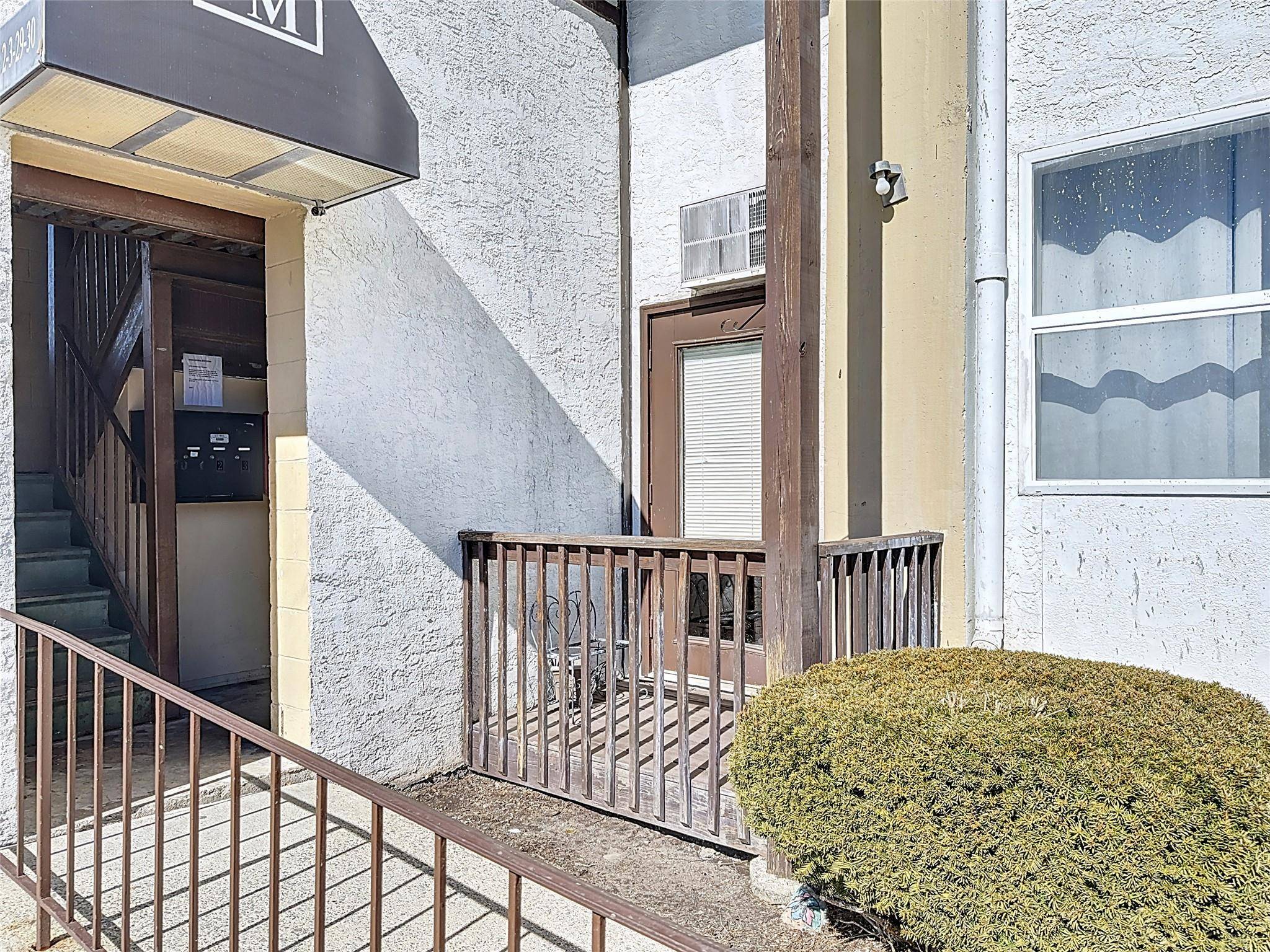 Port Jervis, NY 12771,39 Church ST #3