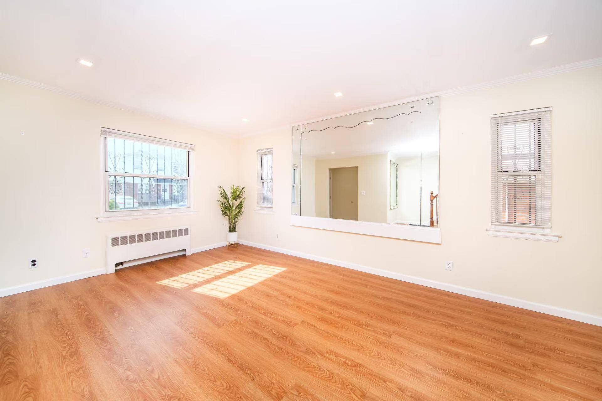 Flushing, NY 11355,15425 58th RD