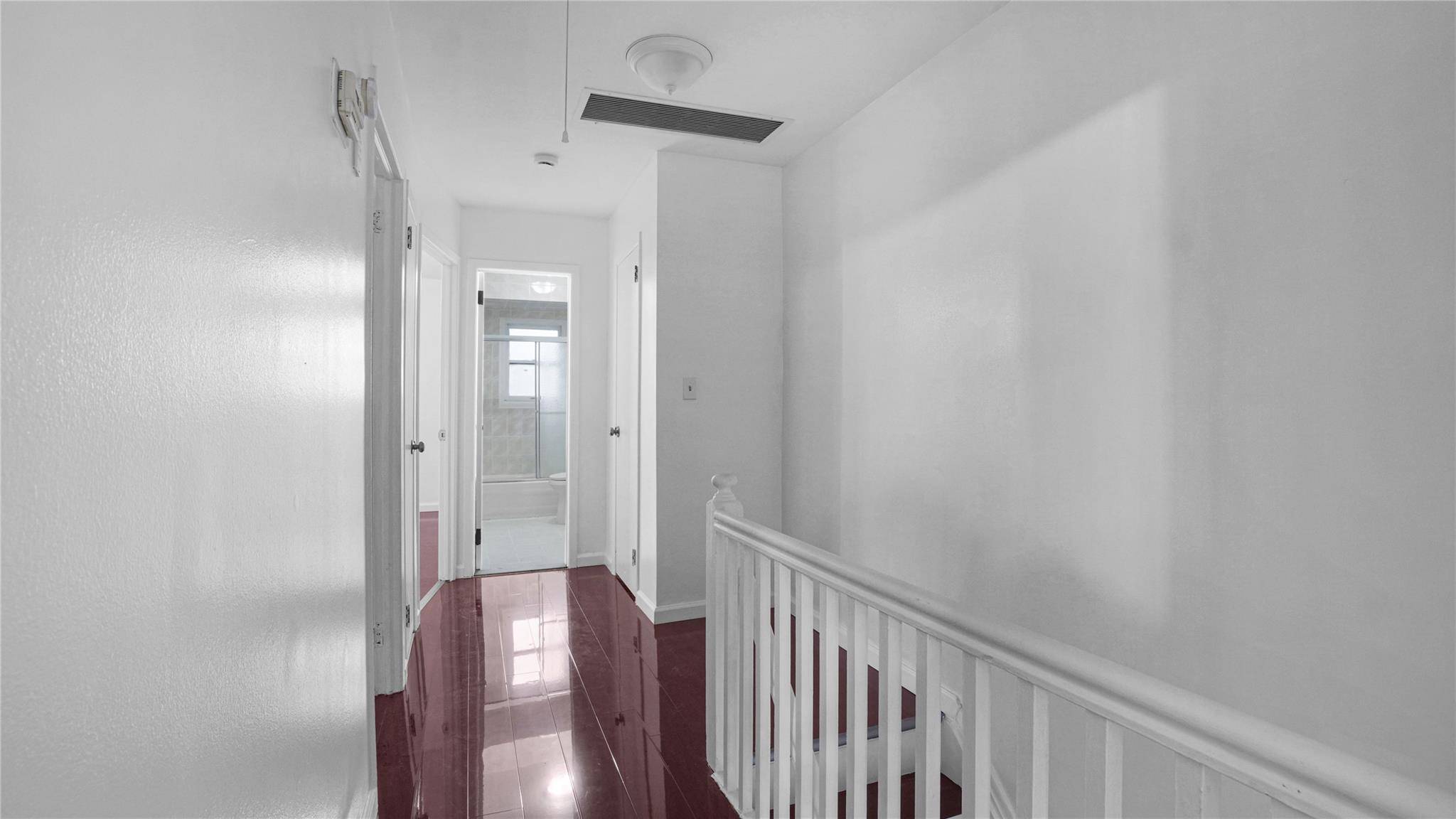 South Ozone Park, NY 11420,133-16 Hawtree Creek RD