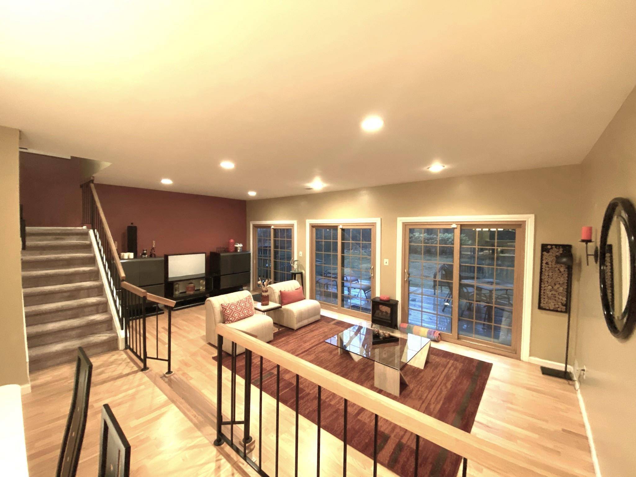 Melville, NY 11747,19 Northgate CIR