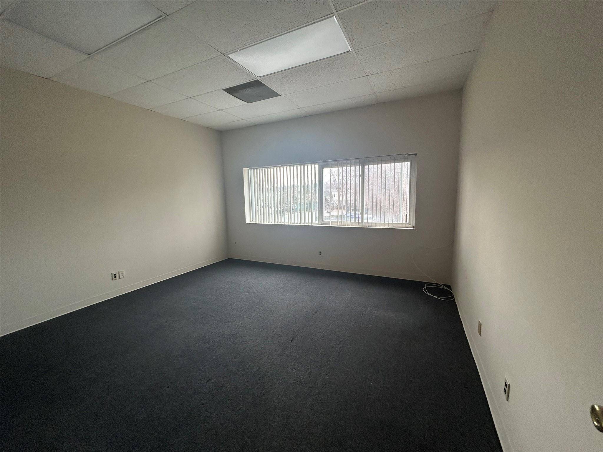 Glen Cove, NY 11542,10 Cedar Swamp RD #Suite 9