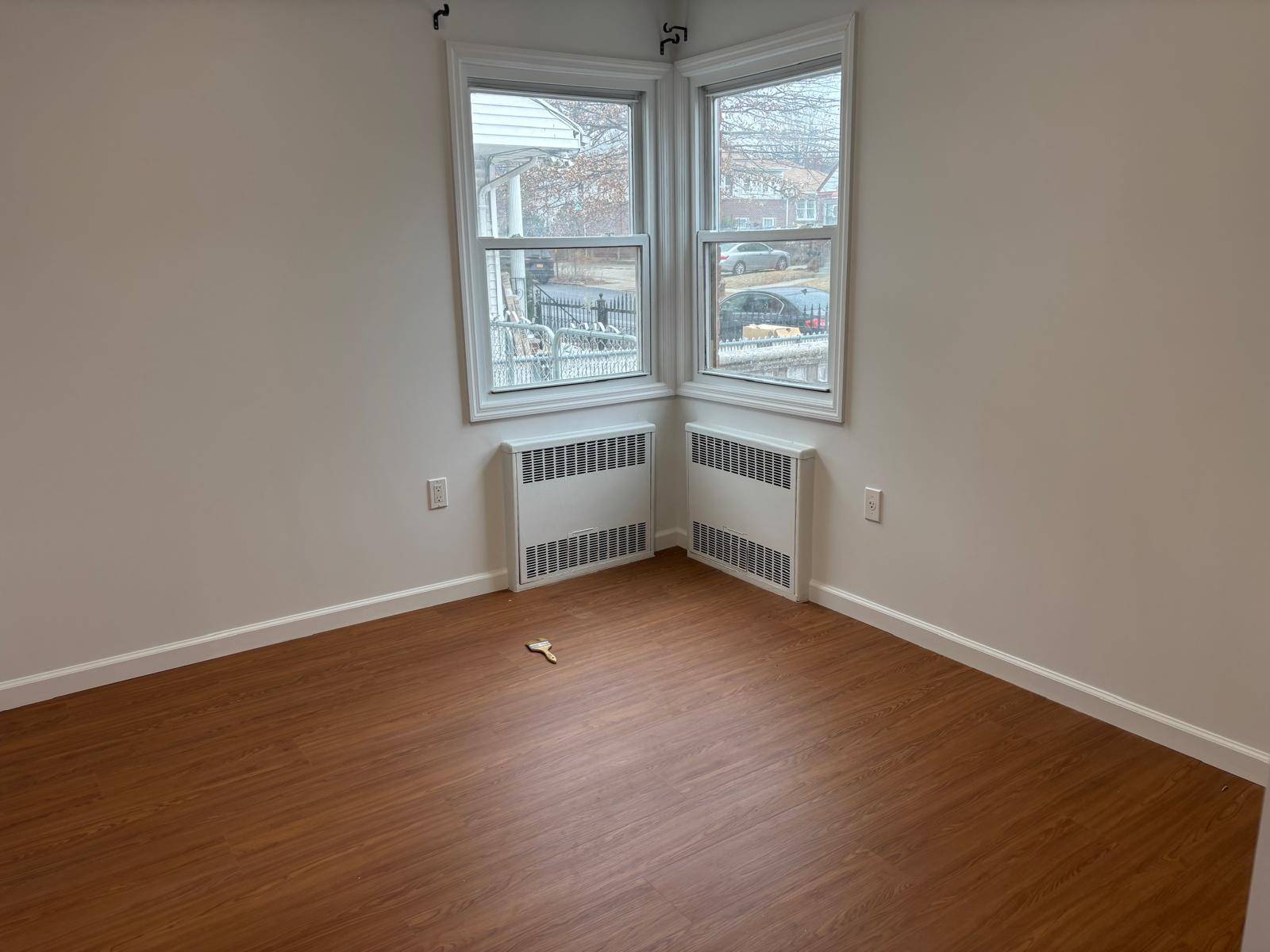 Fresh Meadows, NY 11366,7703 166th ST #1