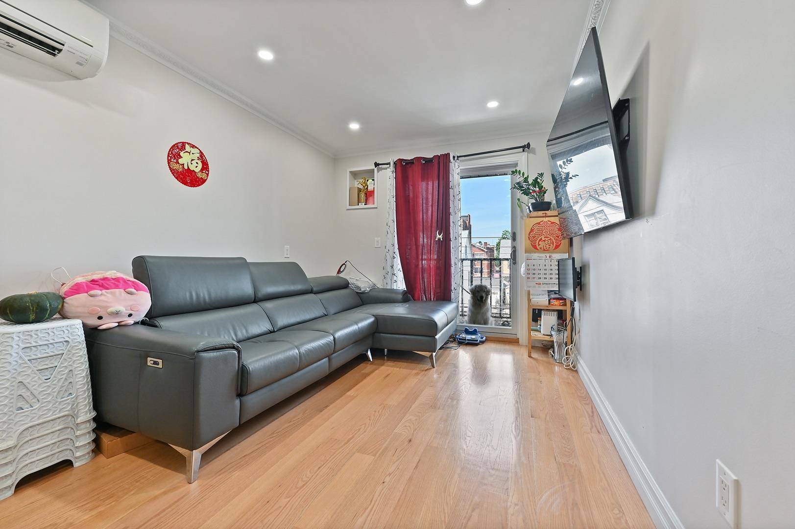 Corona, NY 11368,34-51 106TH ST