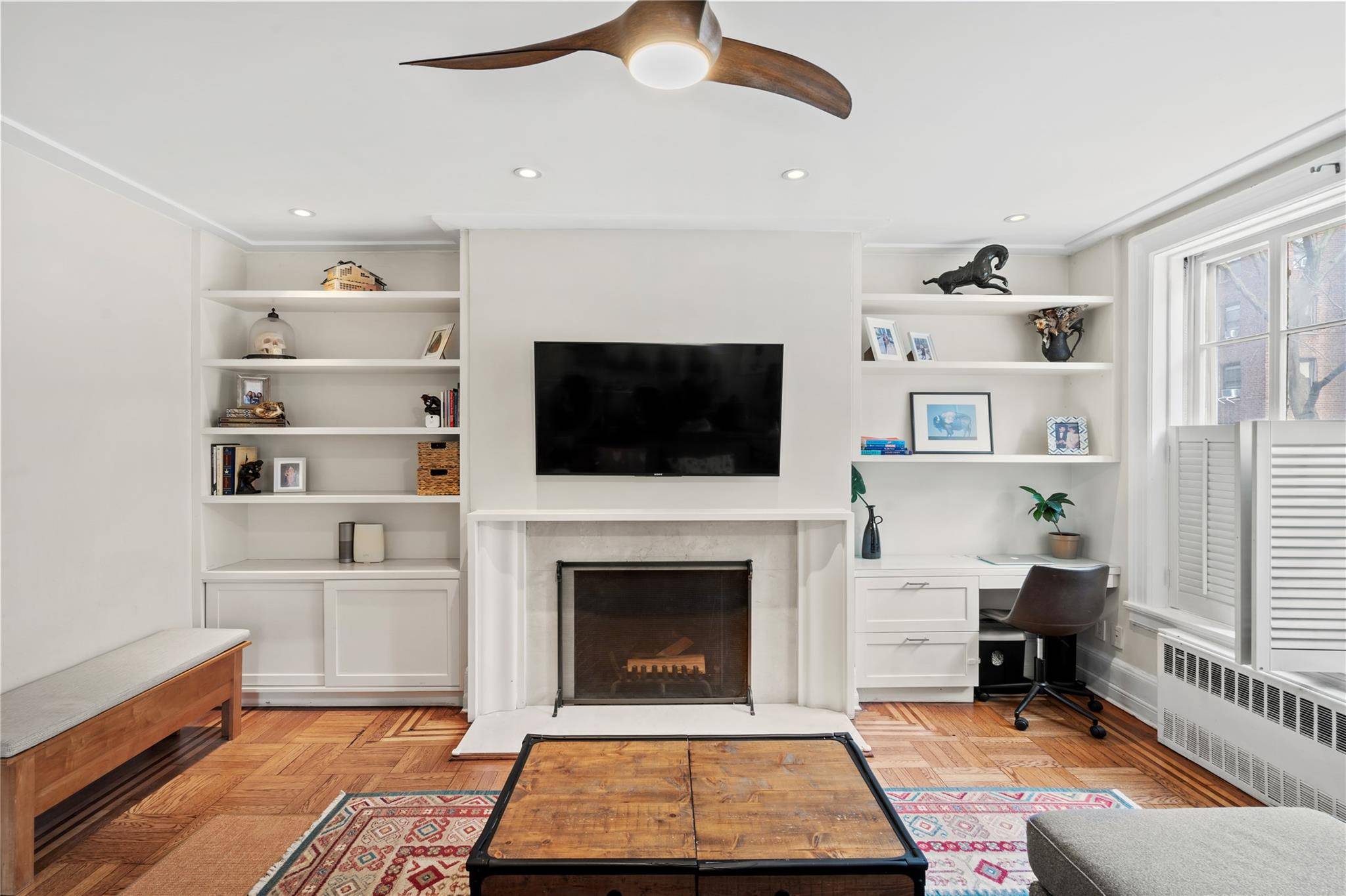 Jackson Heights, NY 11372,34-14 81st Street #2