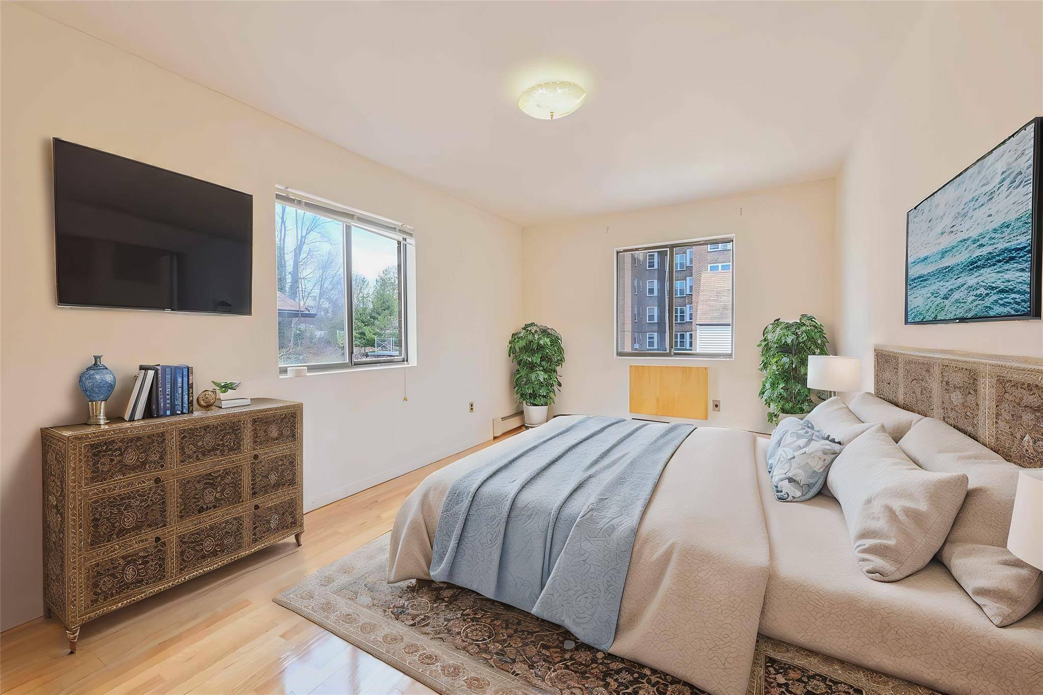 Jamaica Estates, NY 11432,86-53 Avon ST #2