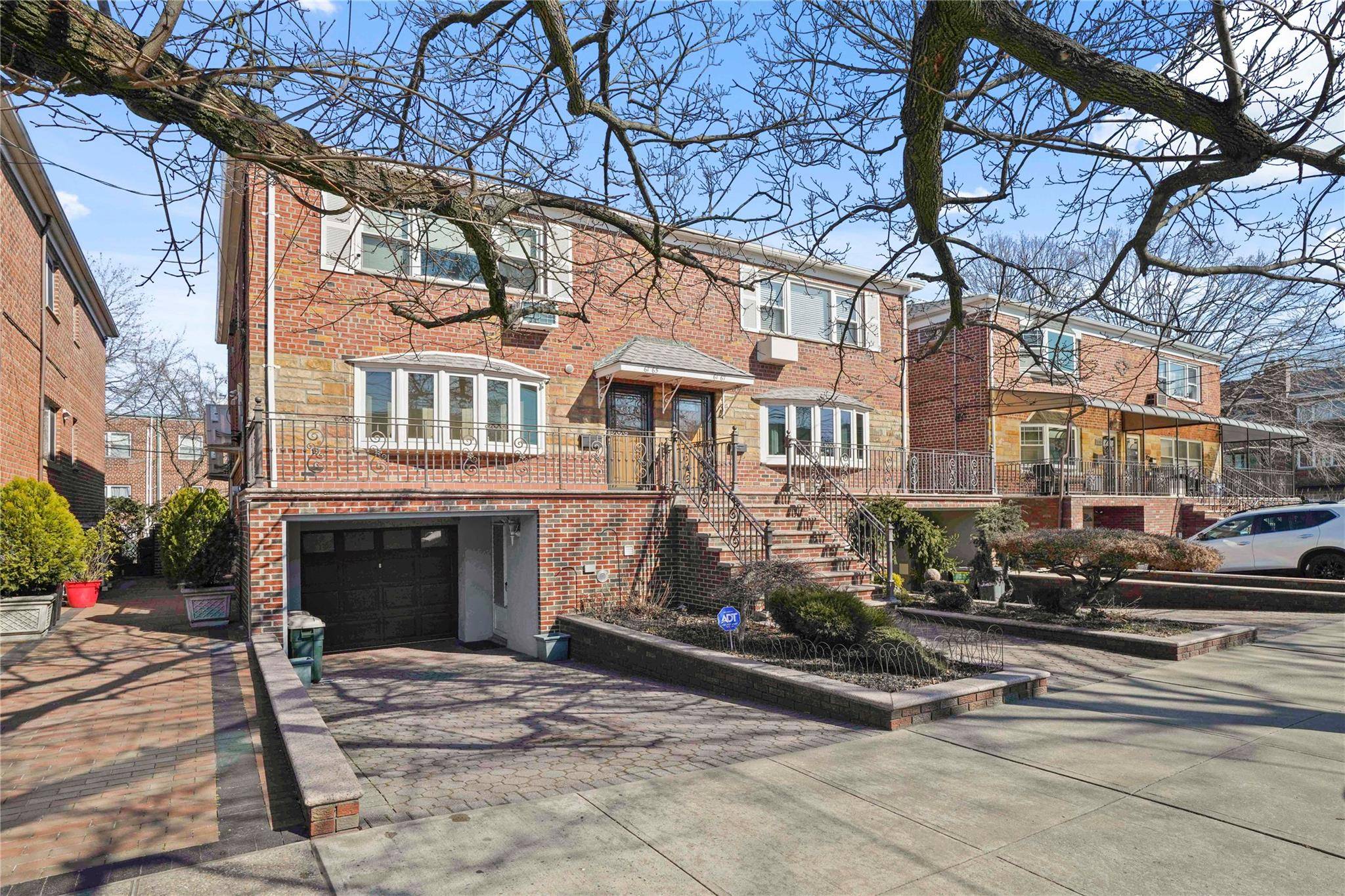 Middle Village, NY 11379,6165 70th ST