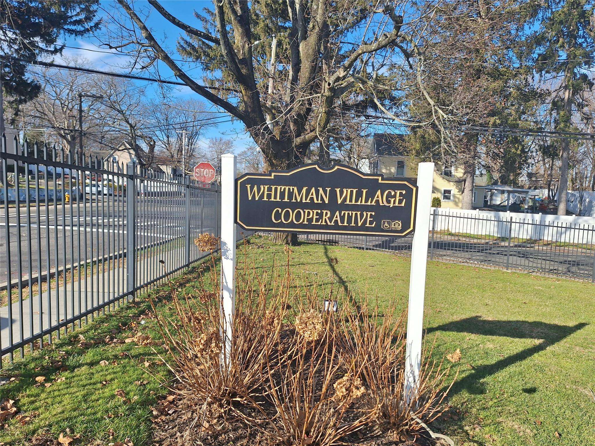 Huntington Station, NY 11746,140 Lowndes AVE #D