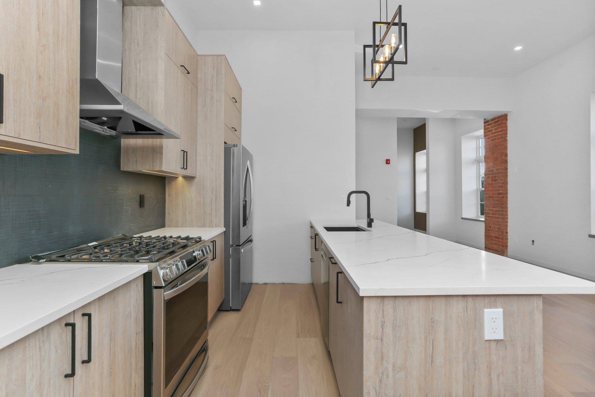 Greenwich, CT 06830,63 Church ST #1L