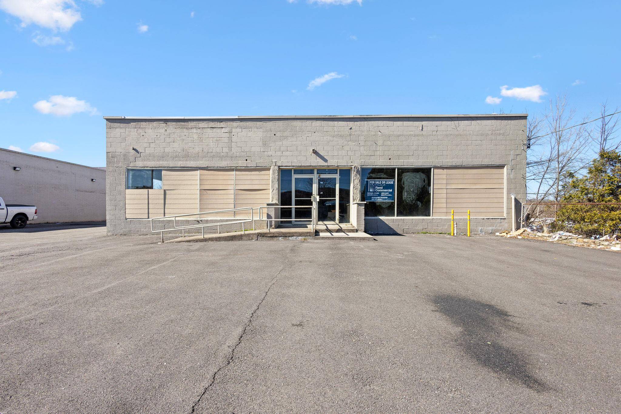 Newburgh, NY 12550,14 Route 17K