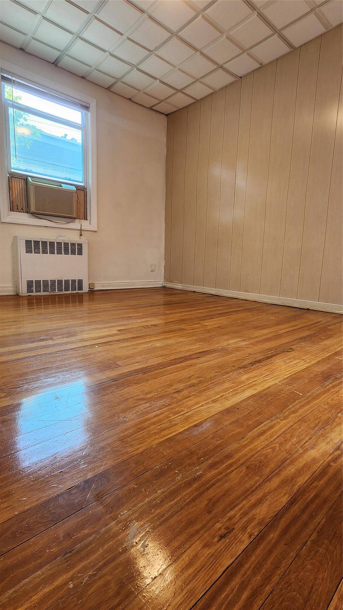 Flushing, NY 11367,149-03 Reeves AVE