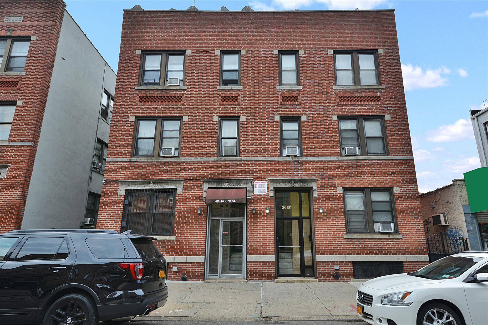 Woodside, NY 11377,40-12 67th ST