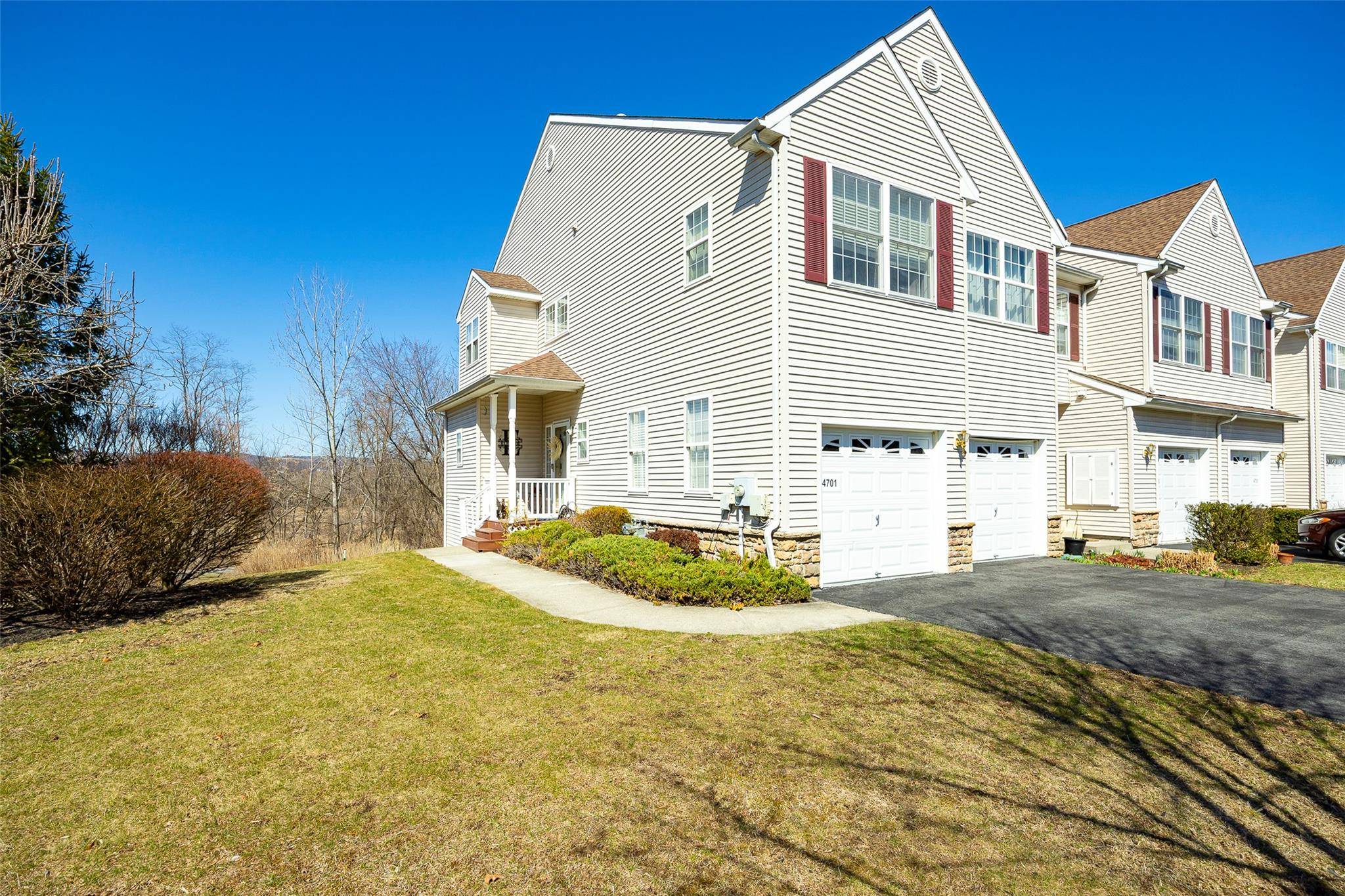 Wappingers Falls, NY 12590,4701 Ridgecrest DR